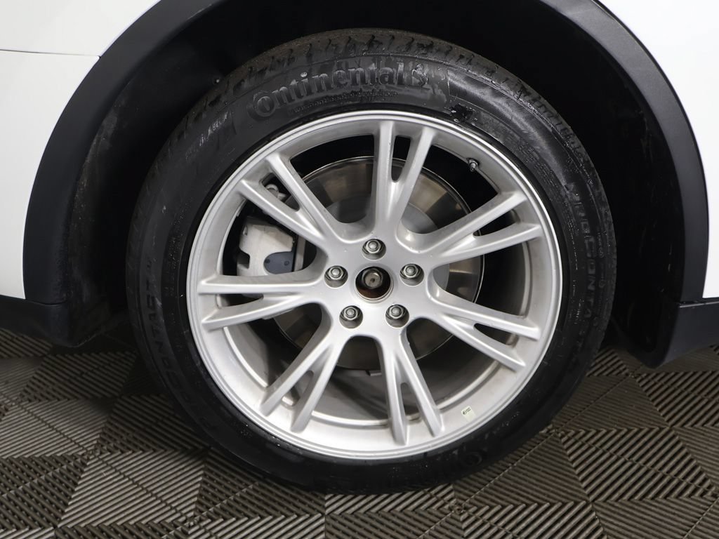 Used 2023 Tesla Model Y Long Range AWD/4WD image 19
