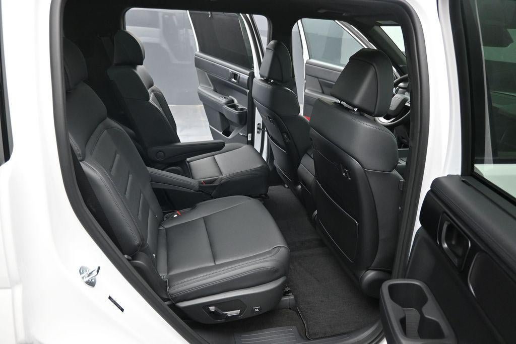 New 2026 Hyundai Santa Fe Calligraphy AWD/4WD image 40