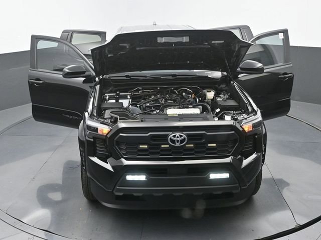 Used 2025 Toyota Tacoma SR5 image 35
