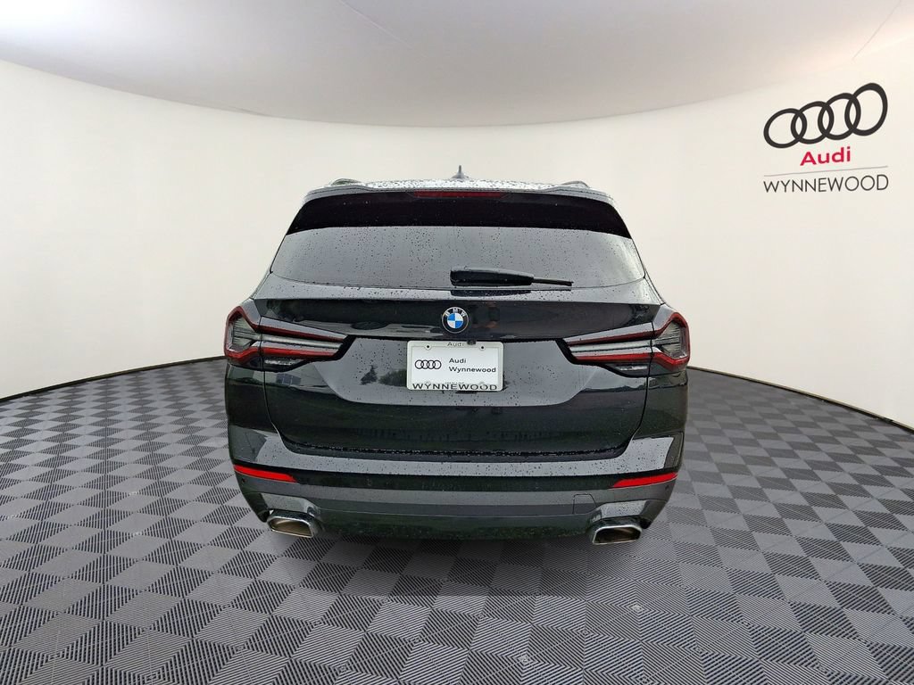 Used 2024 BMW X3 xDrive30i w/ Premium Package w/ZPA AWD/4WD image 5