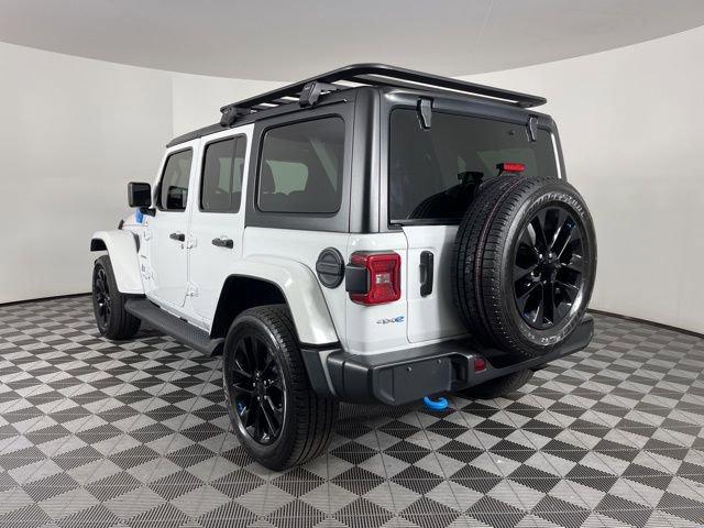 Used 2022 Jeep Wrangler Unlimited Sahara w/ Cold Weather Group image 7