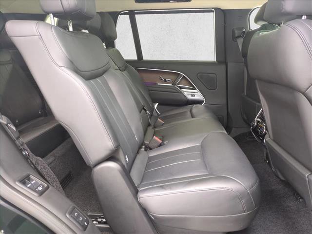 Certified 2025 Land Rover Range Rover Long Wheelbase SE AWD/4WD image 24