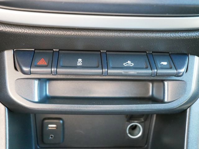 Used 2018 Chevrolet Colorado LT w/ LT Convenience Package AWD/4WD image 17