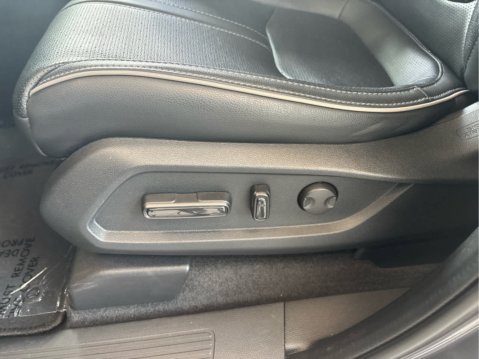 Used 2023 Honda Pilot Elite image 17
