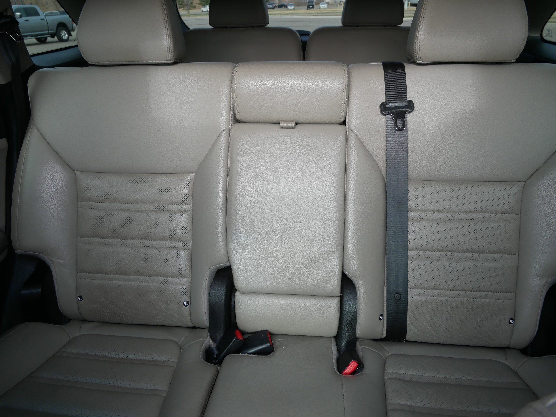Used 2019 Kia Sorento EX w/ EX Touring Package image 13