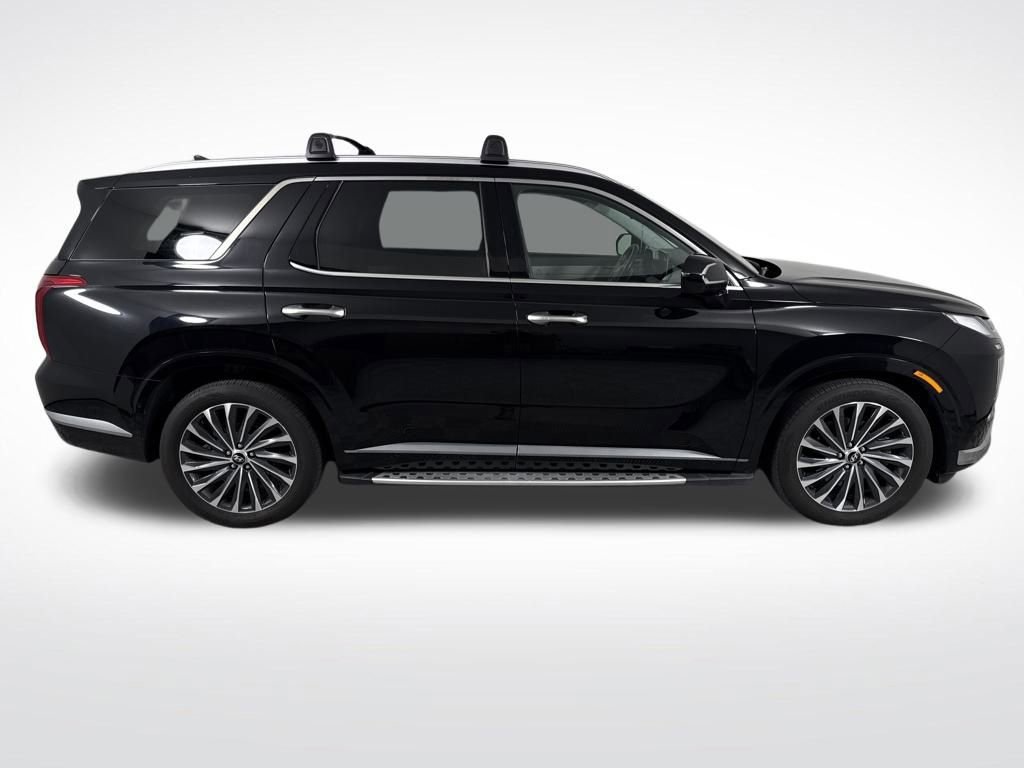 Used 2023 Hyundai Palisade Calligraphy video 2