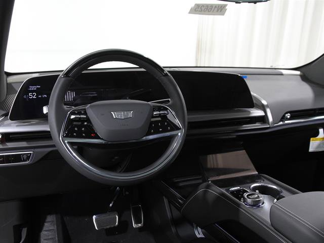 New 2026 Cadillac Vistiq Sport w/ LPO, Floor Liner Package image 7