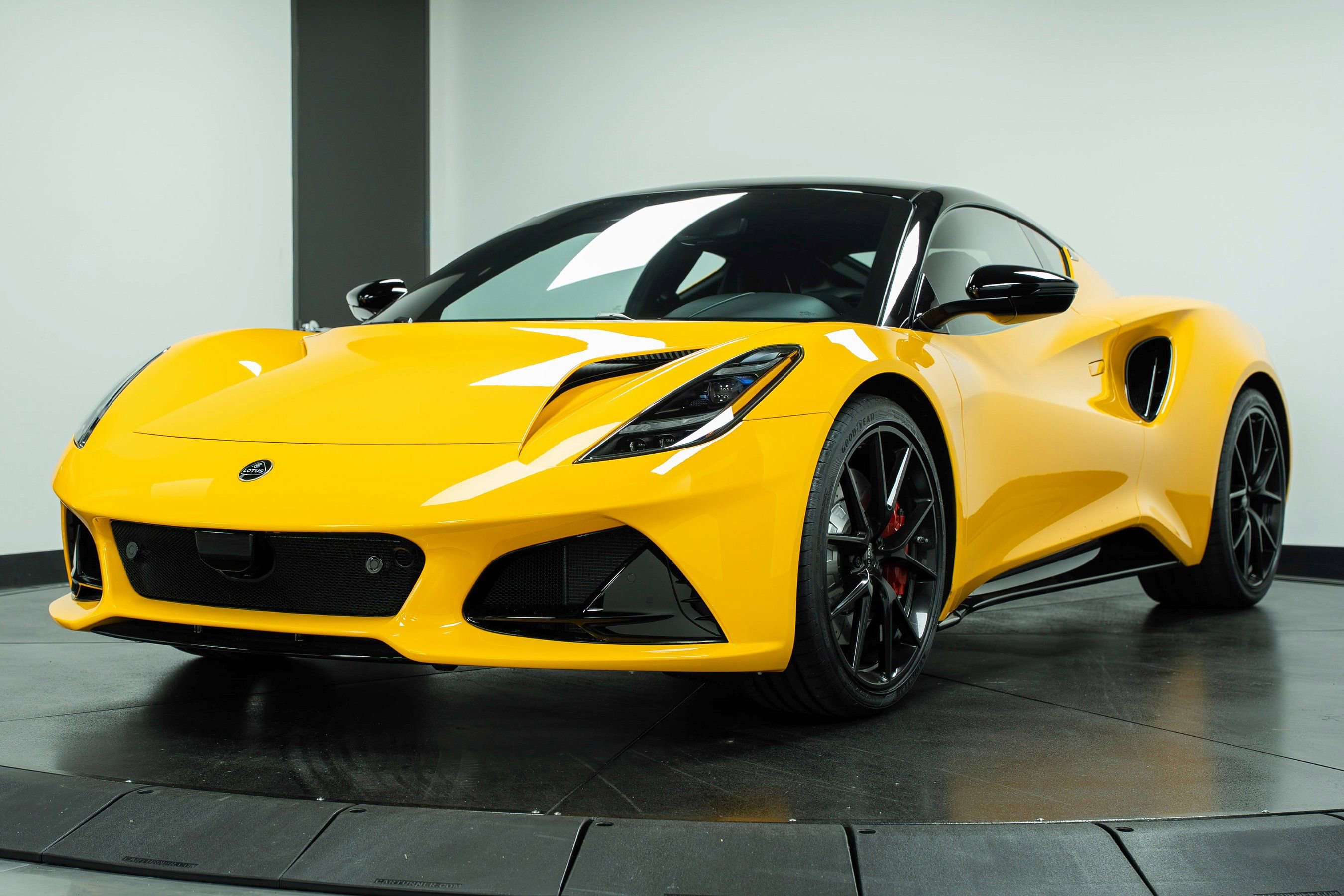 New 2026 Lotus Emira SE image 48