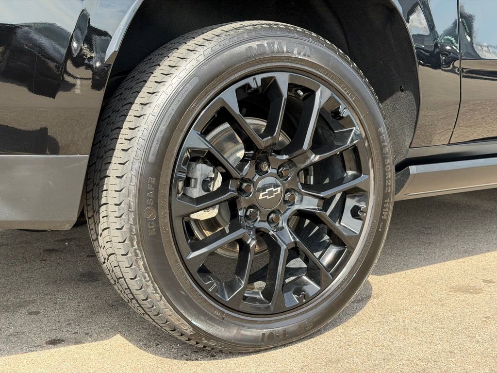 Used 2023 Chevrolet Suburban High Country w/ Max Trailering Package image 24