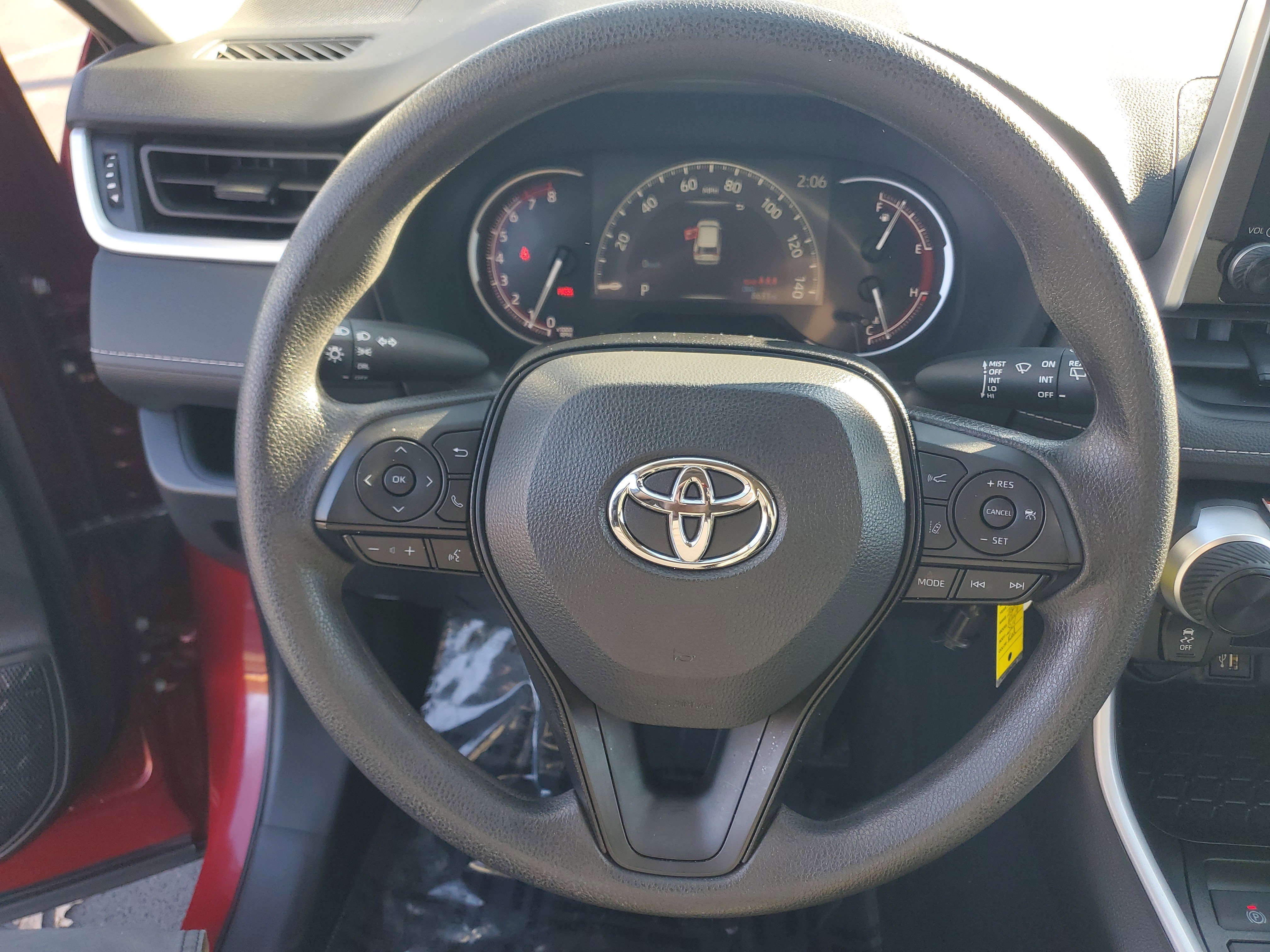 Certified 2025 Toyota RAV4 LE image 20