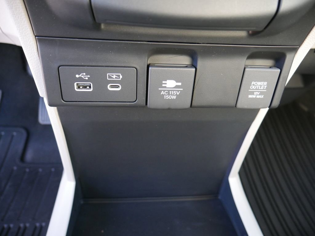 New 2026 Honda Odyssey Touring image 15