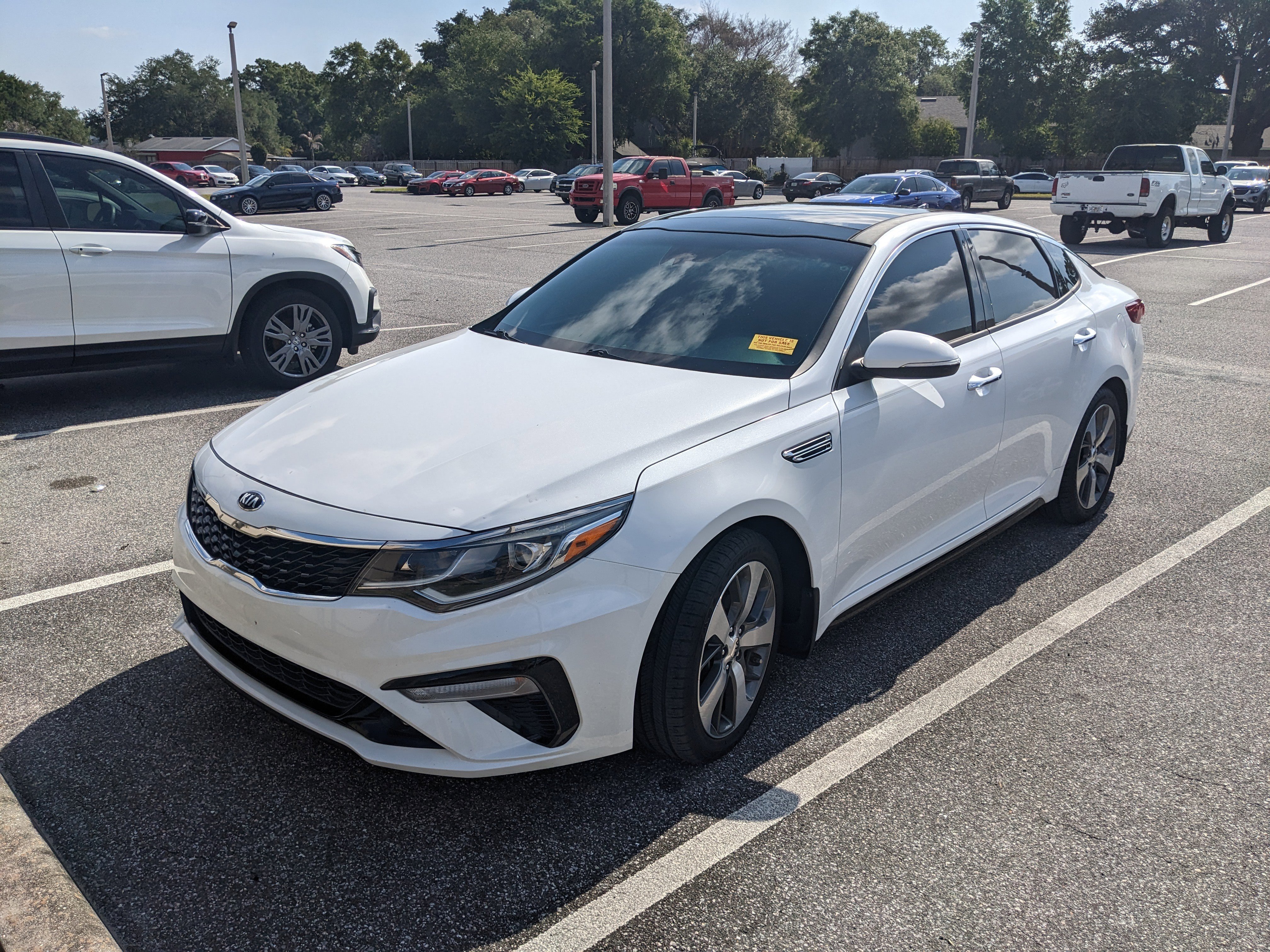 Used 2020 Kia Optima S w/ S Panoramic Sunroof Package FWD image 1