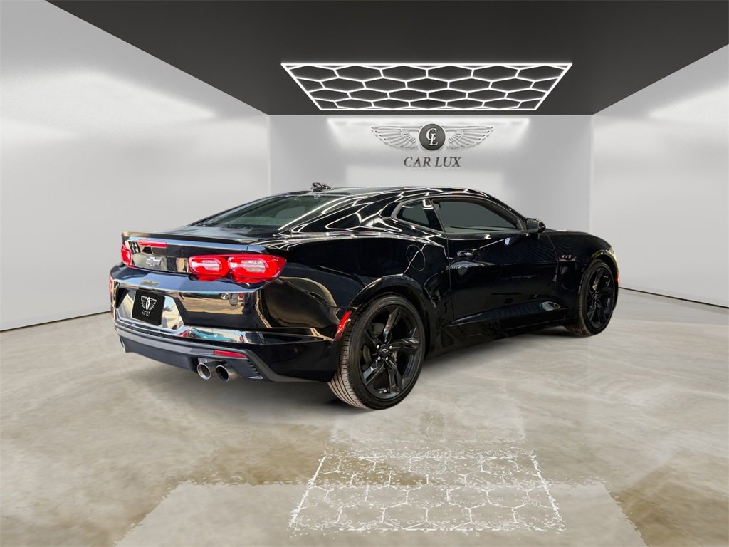 Used 2023 Chevrolet Camaro LT image 5