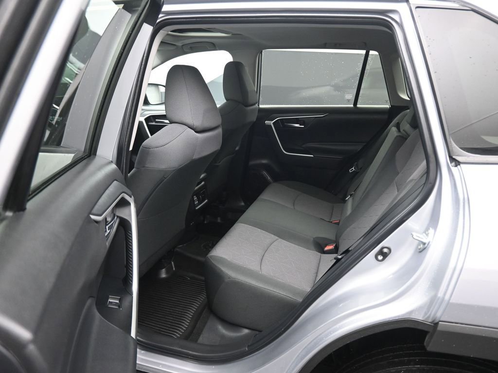 Used 2024 Toyota RAV4 XLE w/ Convenience Package AWD/4WD image 32