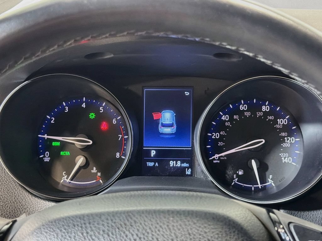 Used 2019 Toyota C-HR XLE FWD image 14