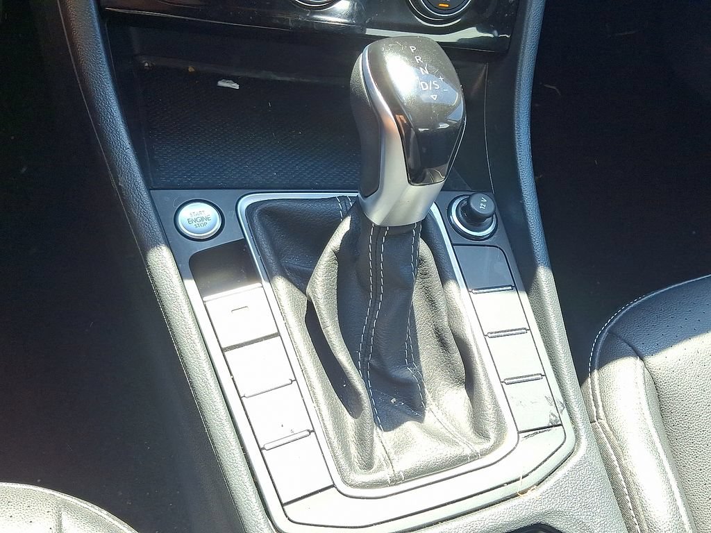 Used 2024 Volkswagen Jetta SE FWD image 14