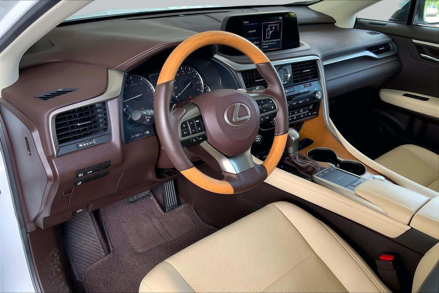Used 2020 Lexus RX 350 FWD w/ Premium Package image 18