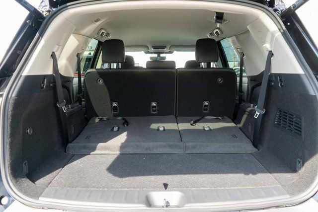 New 2026 Nissan Pathfinder SL AWD/4WD image 9