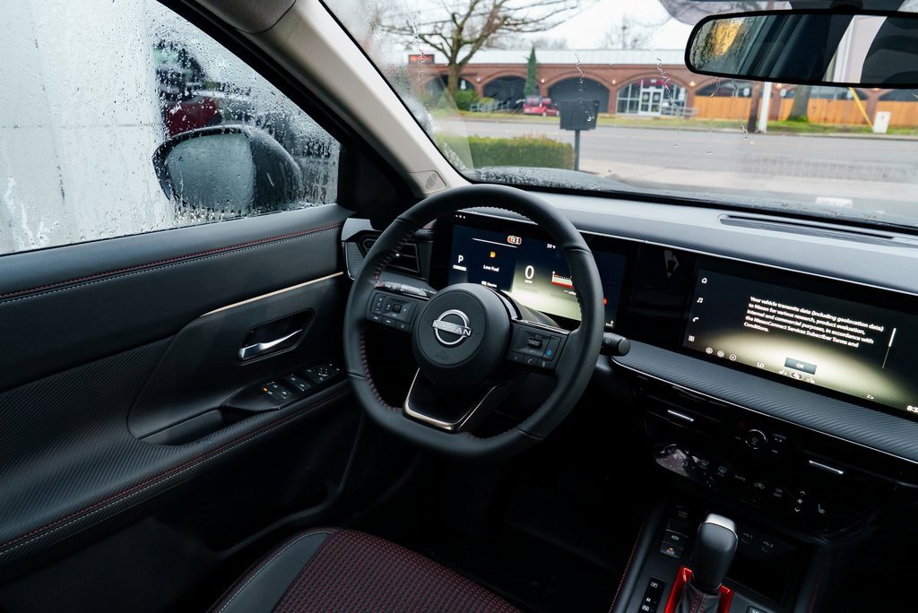 New 2026 Nissan Kicks SR image 11