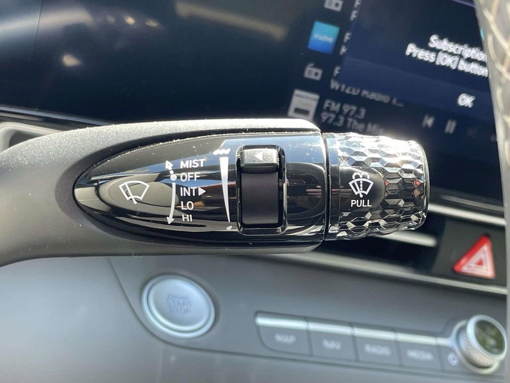 Certified 2023 Hyundai Elantra SEL w/ Convenience Package FWD image 21