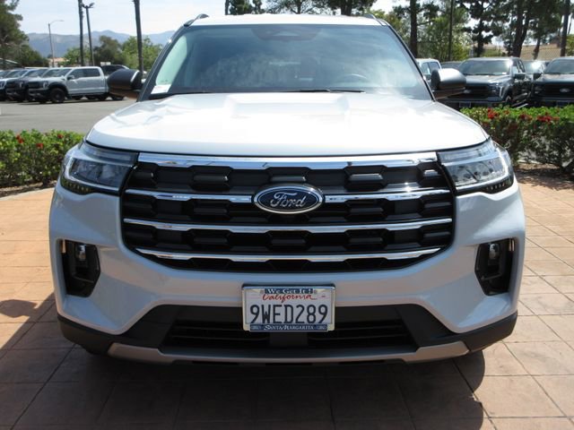 Certified 2025 Ford Explorer Active w/ Active Comfort Package RWD image 7
