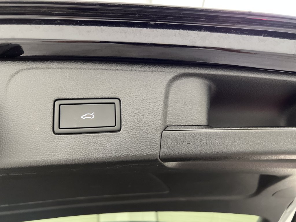 Used 2026 Volkswagen Atlas SE FWD image 48