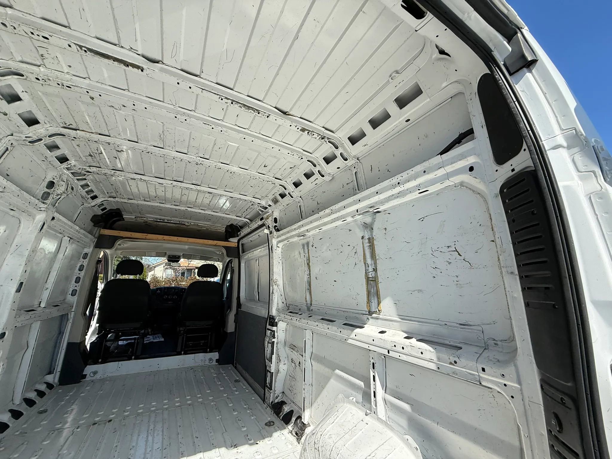 Used 2014 RAM ProMaster 3500 w/ Premium Appearance Group image 36