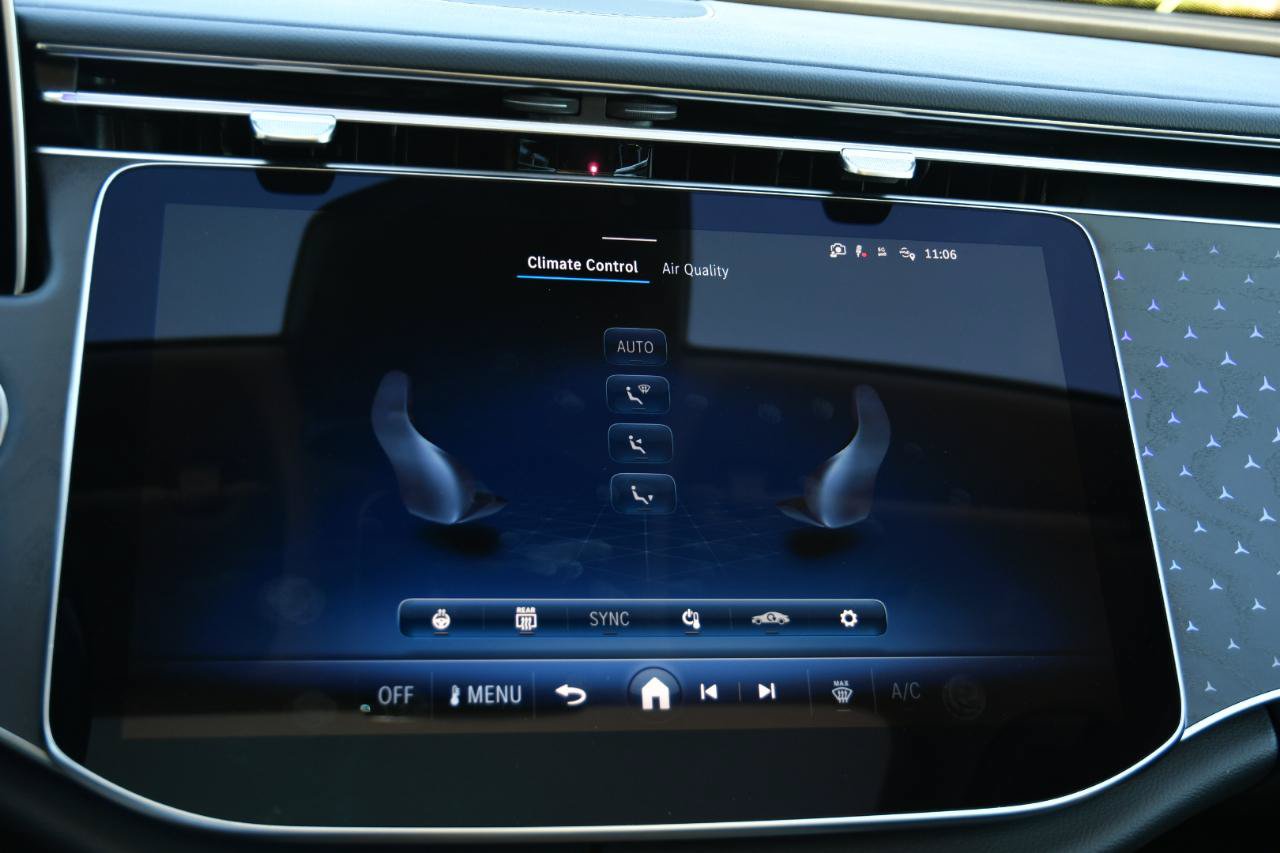 Used 2025 Mercedes-Benz E 350 Sedan image 34