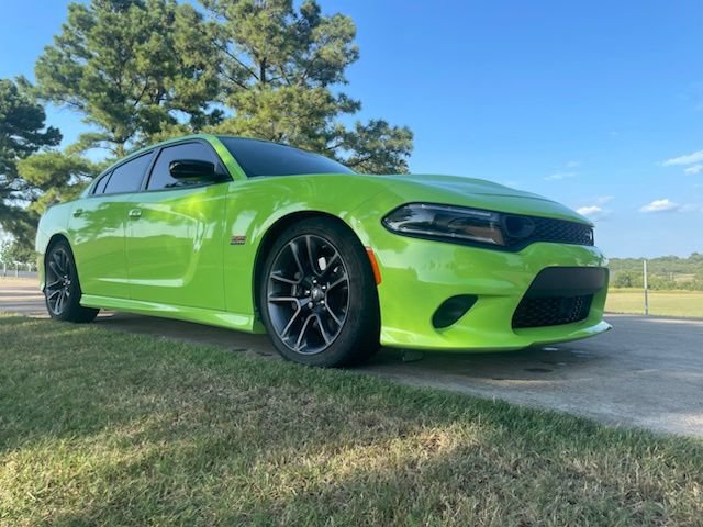 Used 2023 Dodge Charger Scat Pack w/ Navigation & Travel Group RWD image 16