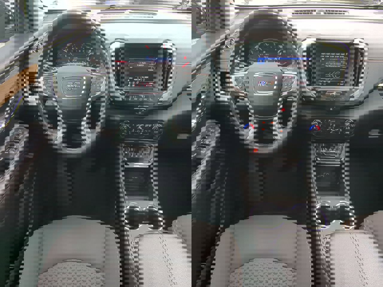 Used 2021 GMC Terrain SLE w/ Driver Convenience Package image 14