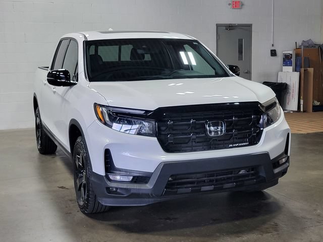 Certified 2024 Honda Ridgeline Black Edition image 4