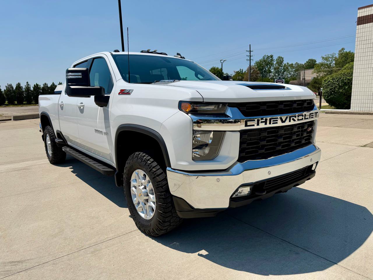 Used 2021 Chevrolet Silverado 3500 LT w/ All Star Edition AWD/4WD image 5