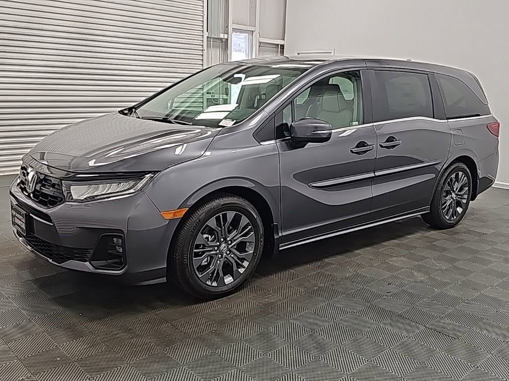 New 2026 Honda Odyssey Touring image 4