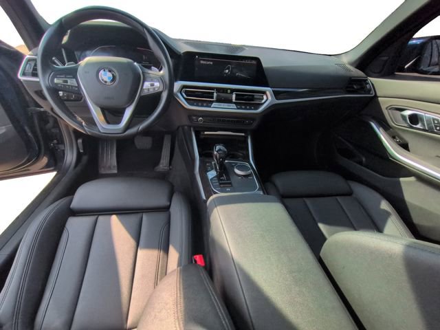 Used 2020 BMW 330i xDrive Sedan w/ Convenience Package AWD/4WD image 17