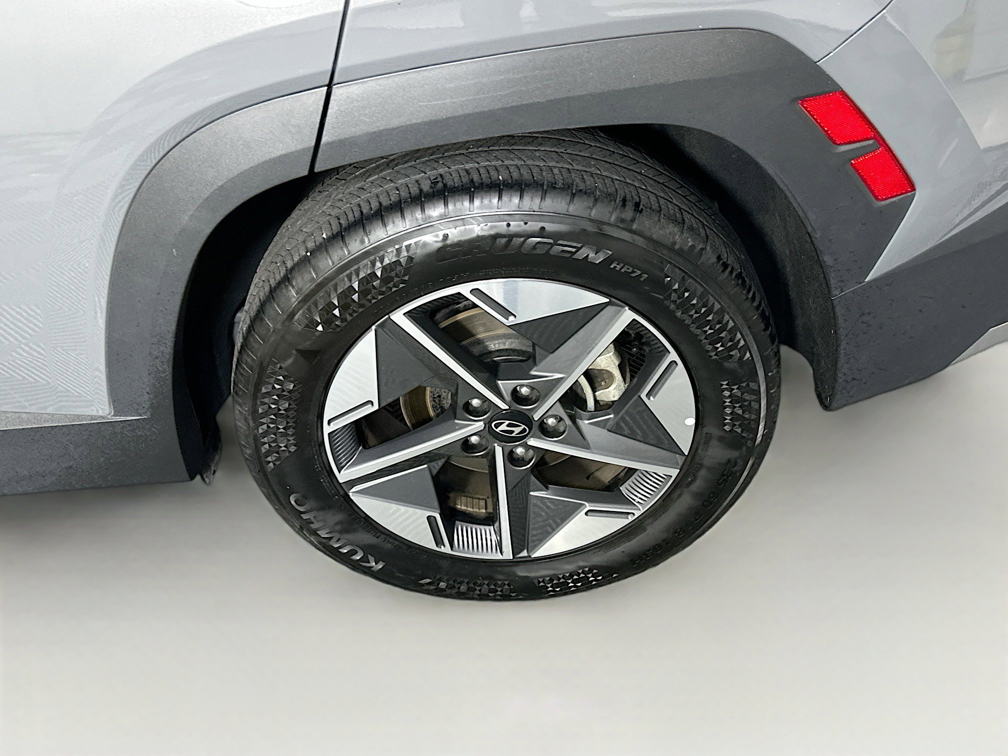 Used 2025 Hyundai Tucson SEL FWD image 11