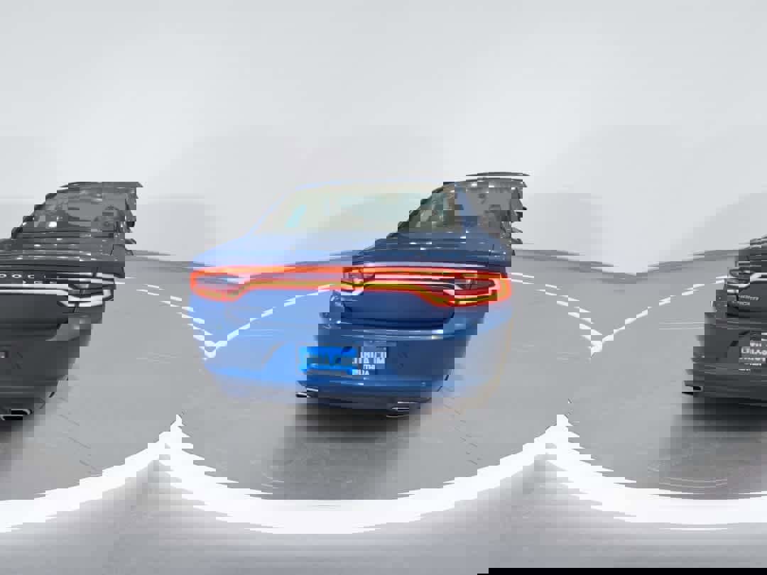 Used 2022 Dodge Charger SXT w/ Leather Interior Group image 7