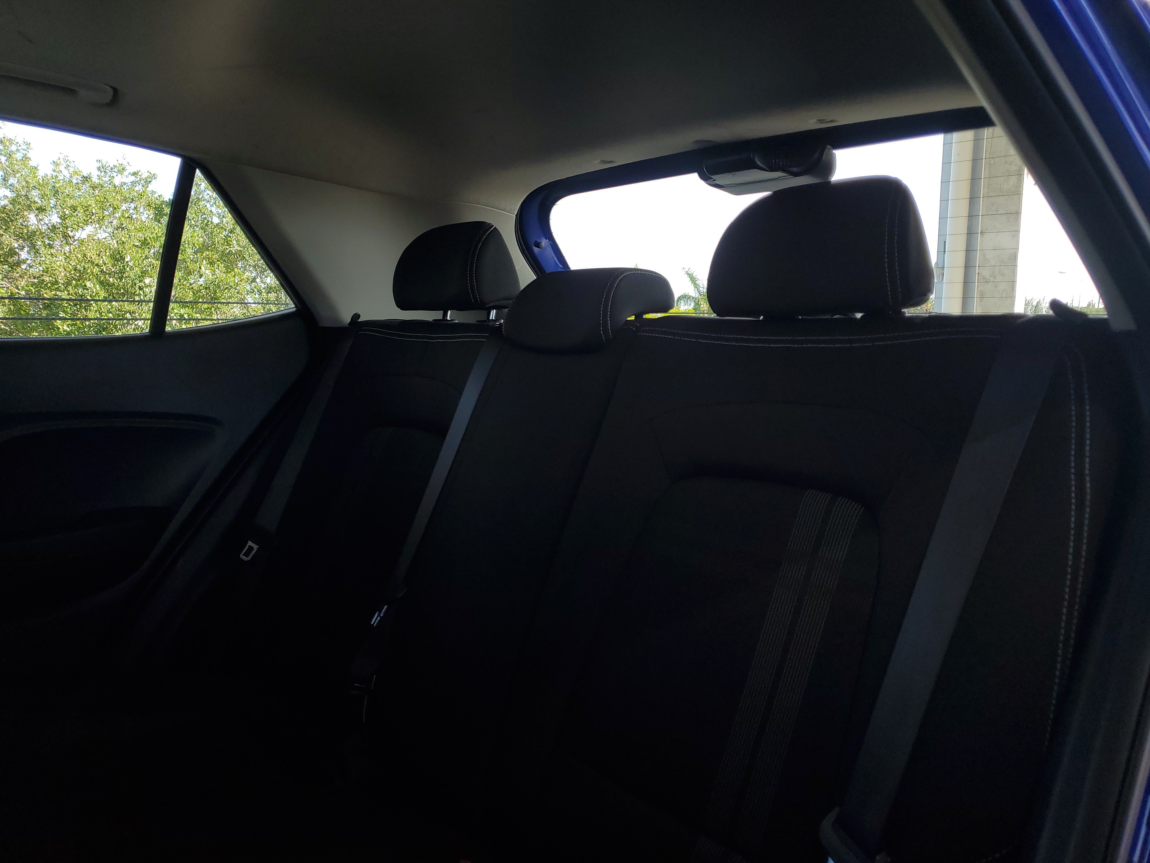 Used 2024 Hyundai Venue SEL FWD image 6