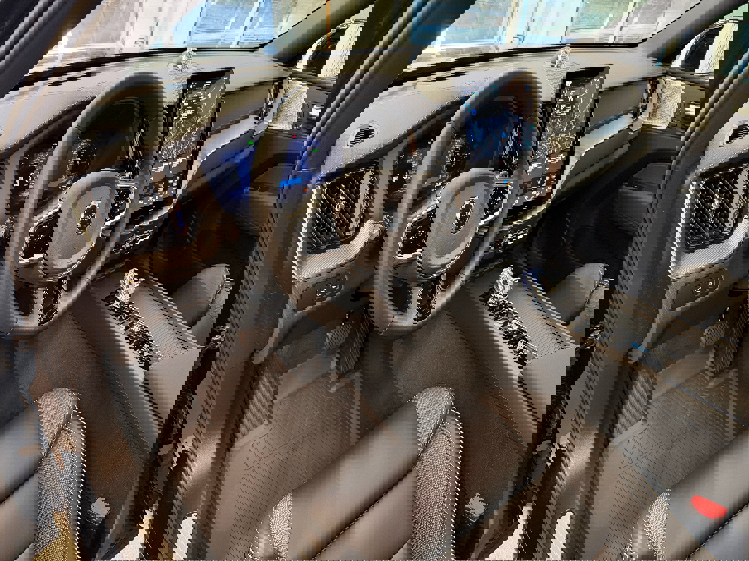 New 2026 Volvo XC60 T8 Polestar image 19