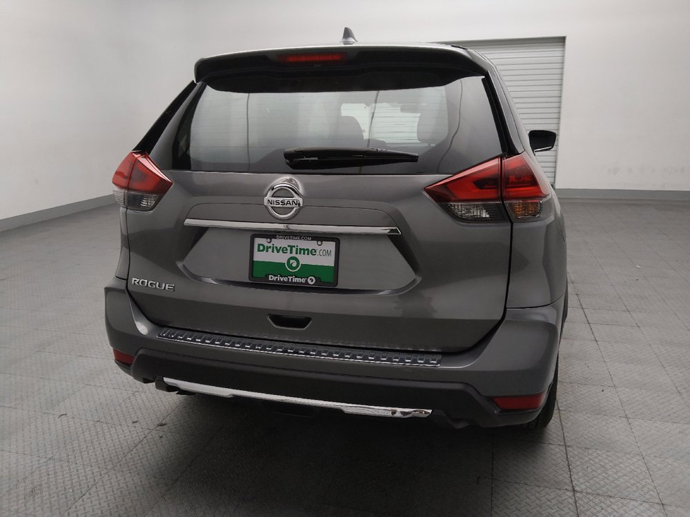 Used 2018 Nissan Rogue S FWD image 7