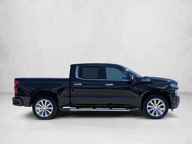 Used 2019 Chevrolet Silverado 1500 High Country w/ Technology Package AWD/4WD image 4