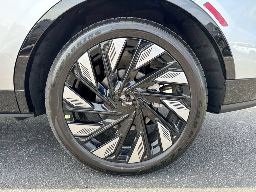New 2026 Lincoln Nautilus Reserve w/ Jet Appearance Package AWD/4WD image 28