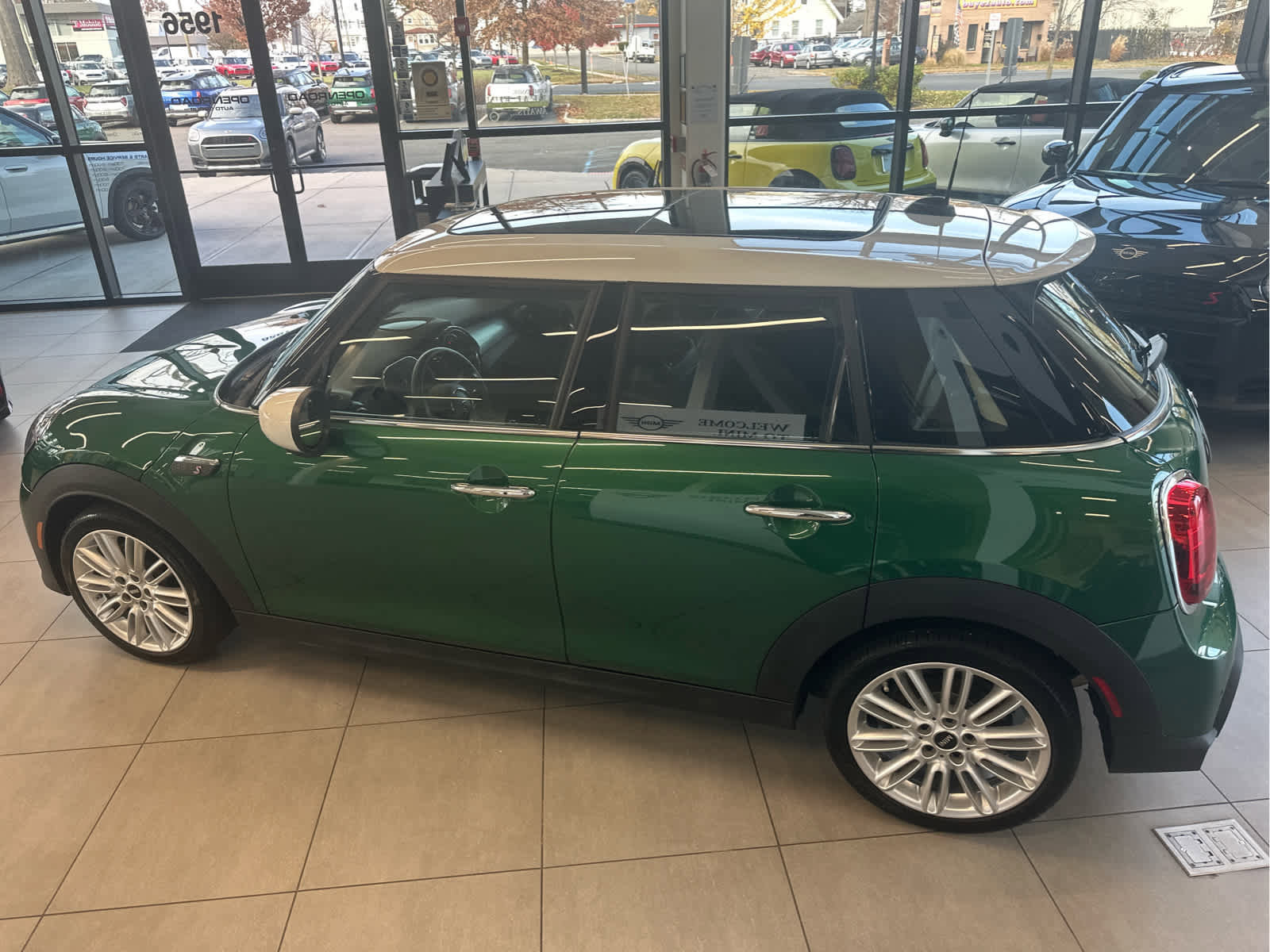 Used 2024 MINI Cooper S image 7
