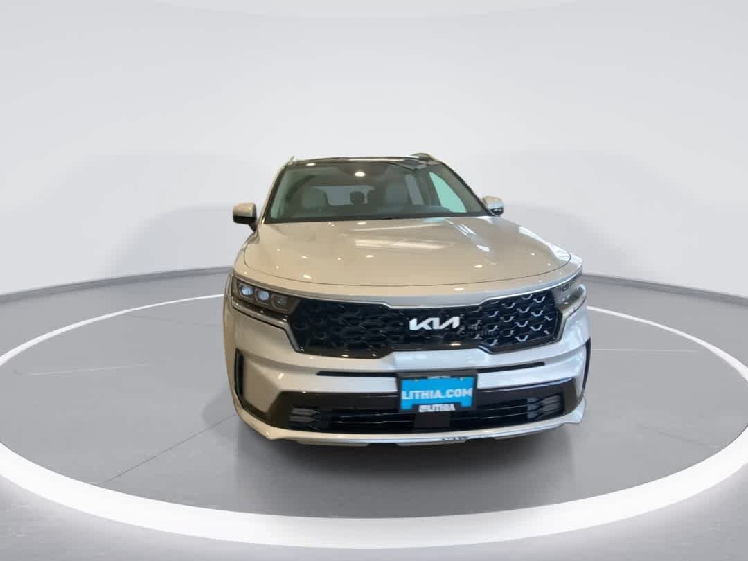 Used 2023 Kia Sorento SX Prestige w/ Panoramic Sunroof Package AWD/4WD image 3