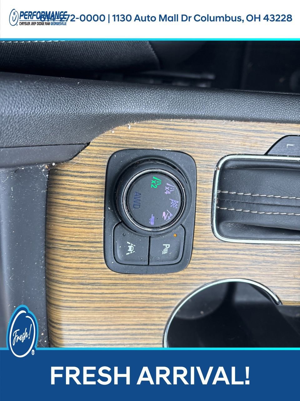 Used 2017 GMC Acadia Denali w/ Technology Package image 25