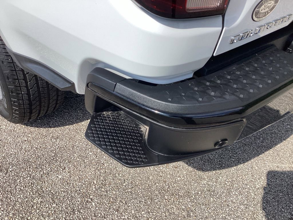 Used 2025 Chevrolet Colorado W/T w/ Advanced Trailering Package image 12