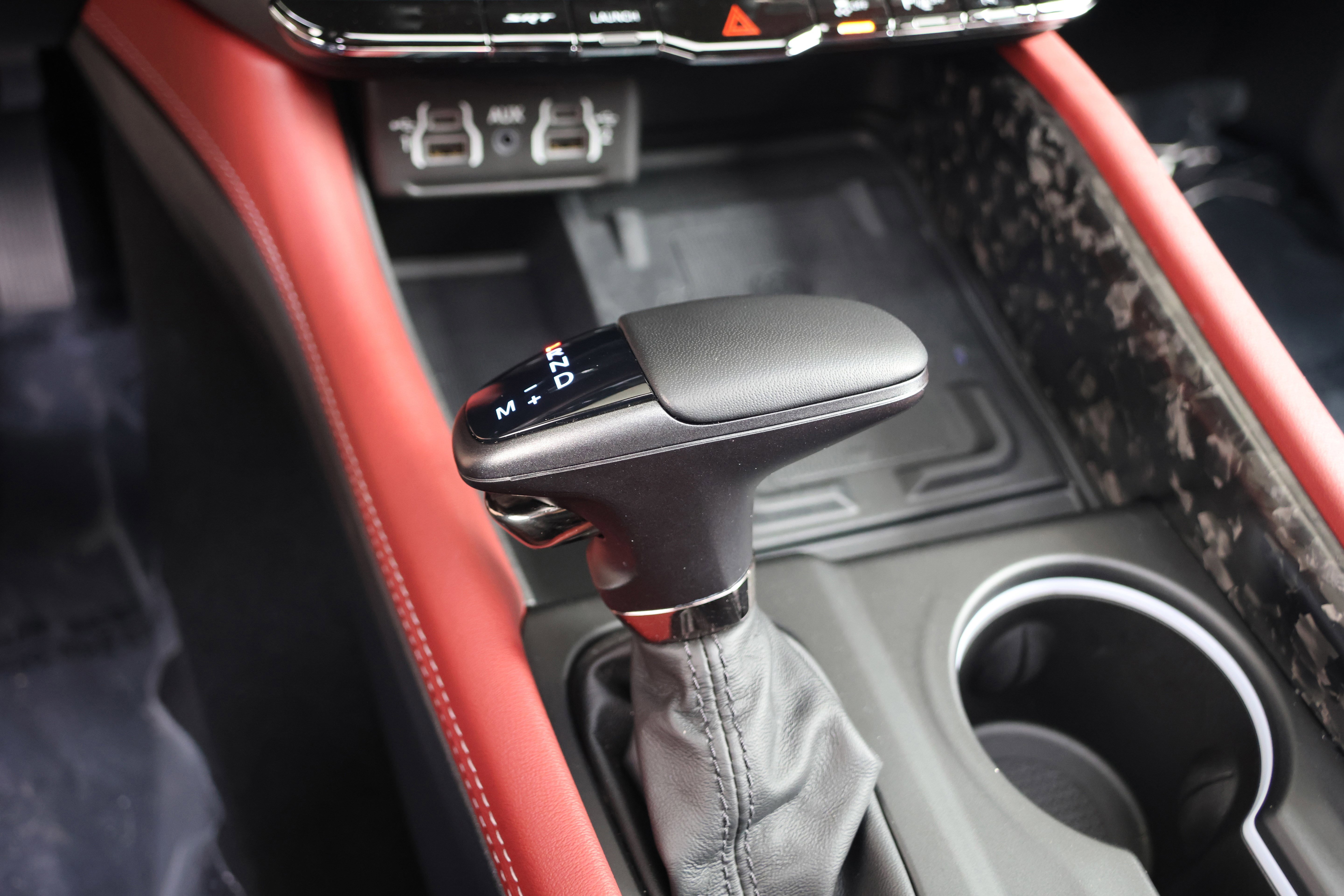 Used 2024 Dodge Durango SRT AWD/4WD image 30