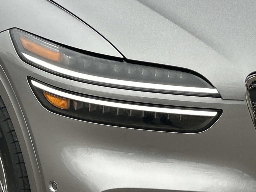 New 2026 Genesis GV70 2.5T Advanced image 9