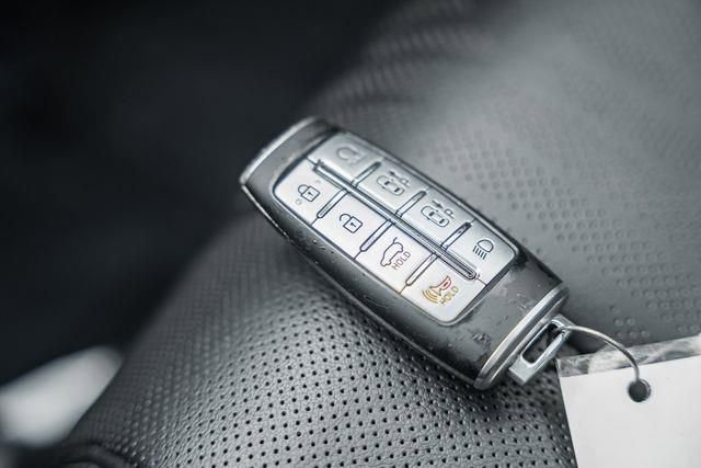 Used 2021 Genesis GV80 3.5T Advanced + image 43