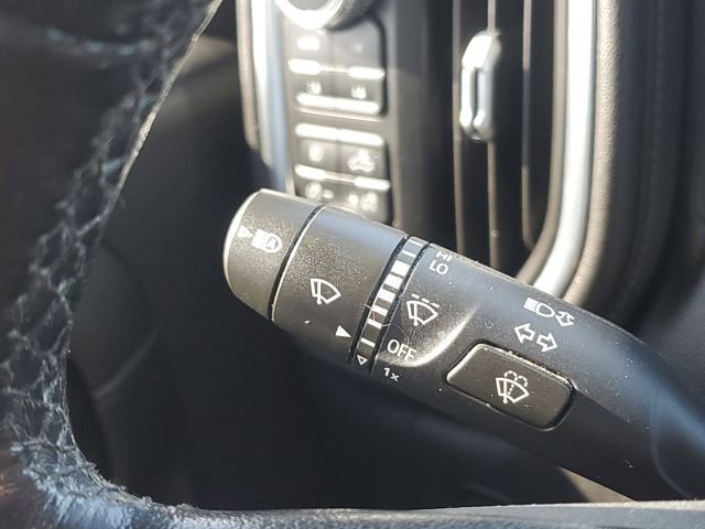 Used 2021 GMC Sierra 2500 SLT w/ SLT Premium Package image 15