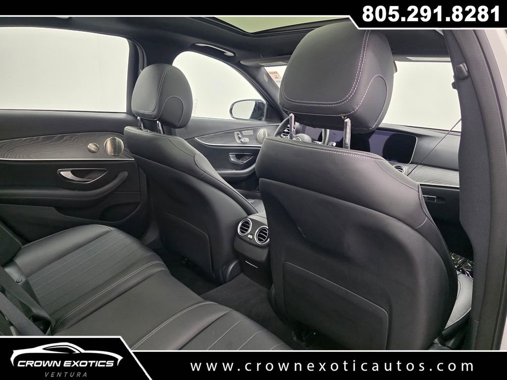 Used 2022 Mercedes-Benz E 450 4MATIC Sedan w/ Night Package image 15